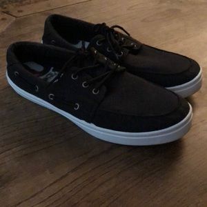 Quiksilver boat shoes size 11